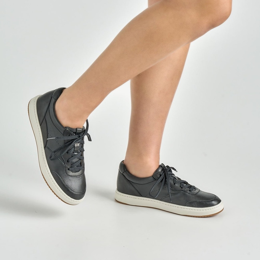 Dansko Josey Black Leather Lace Up Sneakers Size‎ 40 US 9.5 - 10 EUC